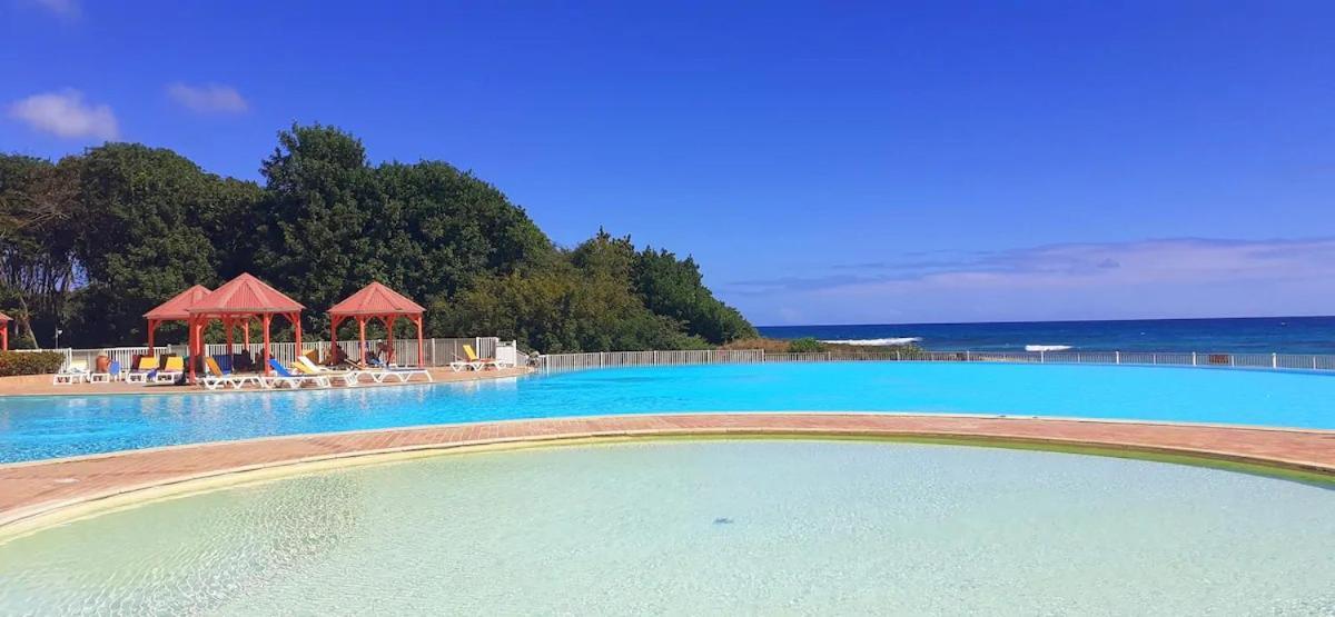 Karibeko : Exceptionnel & Rare : Plage , Piscine, Wifi Prive Сен-Франсуа Экстерьер фото